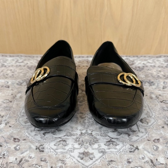 C Comfort Black Croc Loafers Gold Hardware - Picture 3 of 9